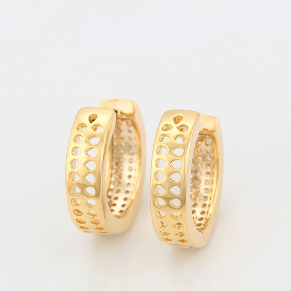 Huggie Earrings | 14K Gold Plated Zirconia Hoop Earrings | Luxury Jewelry - Picture 5 of 11